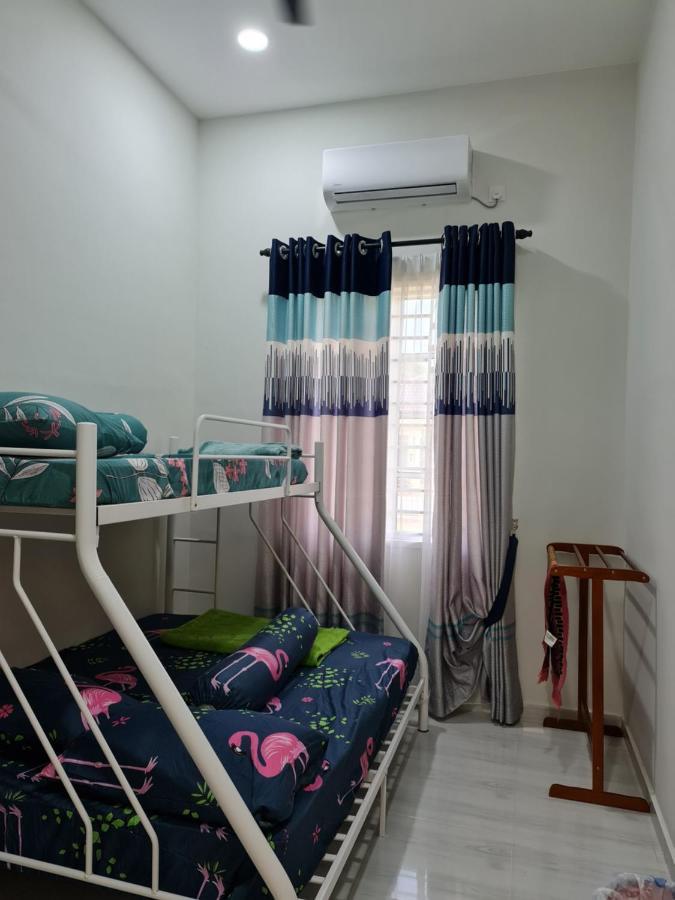 Munirah Homestay Dungun Buitenkant foto